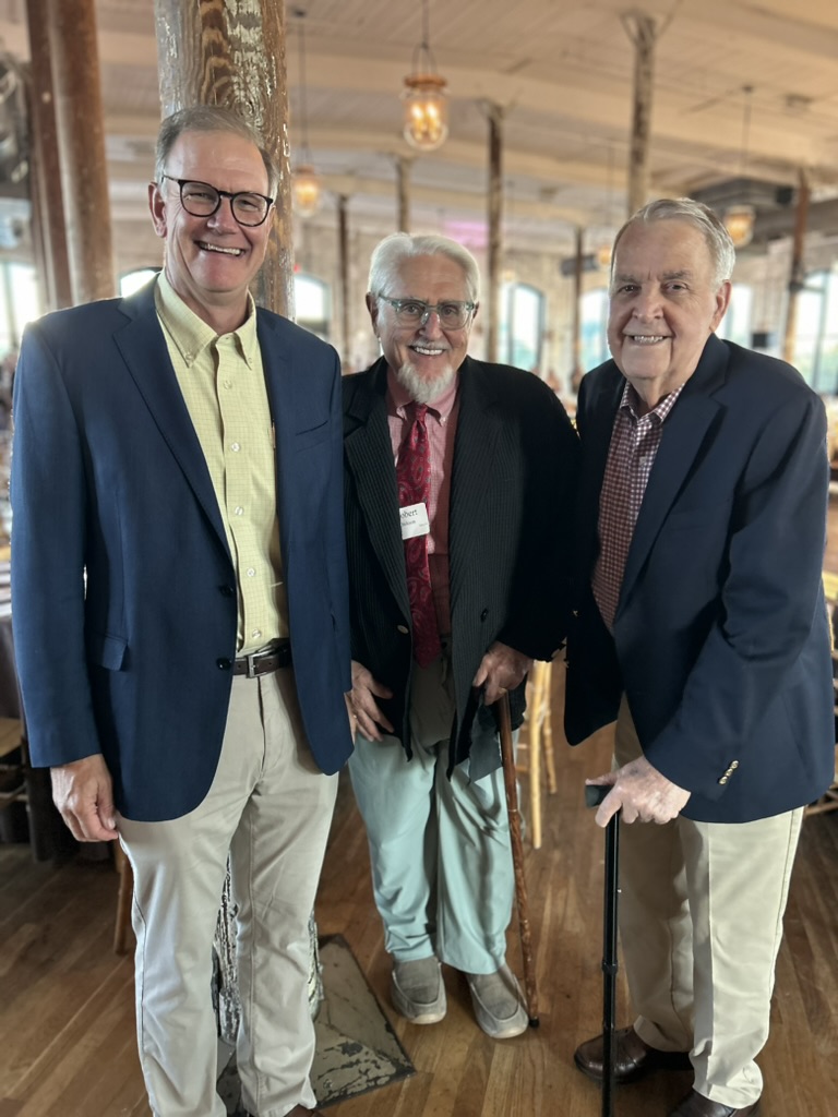 145dec11 8d5e 4f85 8884 62ba6bc287d0 1 105 C